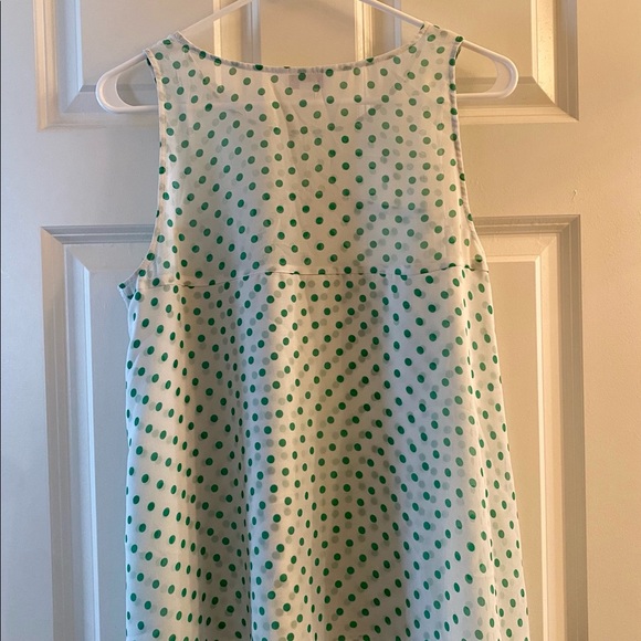 Charming Charlie, white & green polka dot, tank - Picture 5 of 7